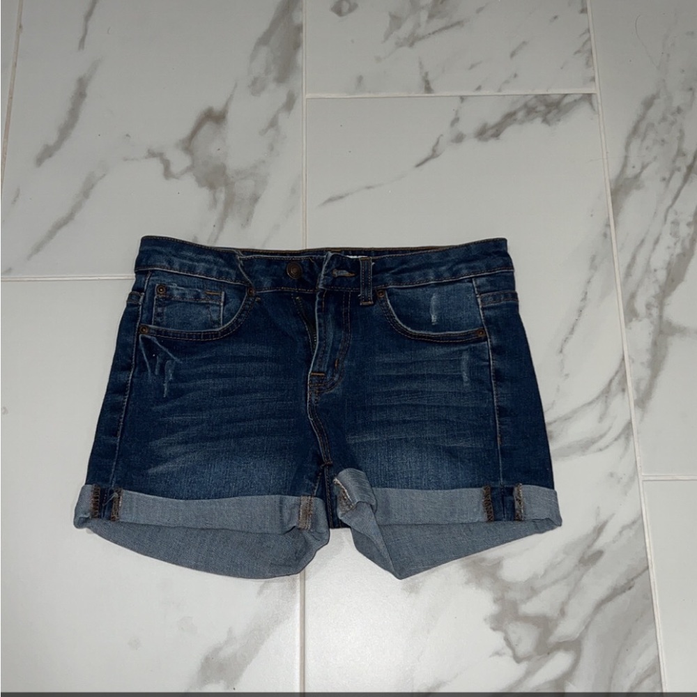 M Jean shorts w/ cuffed hem